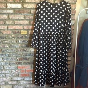 Black and white polkadot long sleeve maxi